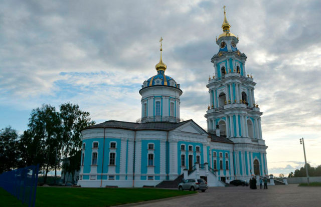 Основные работы по благоустройству территории Костромского кремля завершены